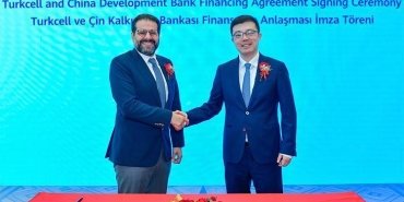 cin-kalkinma-bankasi-ile-123-milyar-yuanlik-siradisi-is-birligi-W29WSvIV.jpg