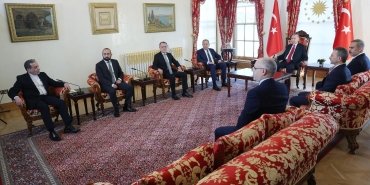 cumhurbaskani-erdoganin-rusya-azerbaycan-iran-ve-ermenistan-disisleri-bakanlarini-kabulune-iliskin-aciklama-8cwbcI7X.jpg