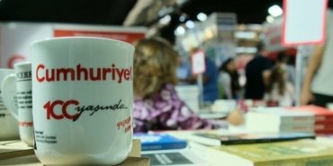cumhuriyet-kitaplari-antalya-kitap-fuarinda-dusunce-ve-edebiyatin-buyulu-bulusmasi-ml35cSNN.jpg