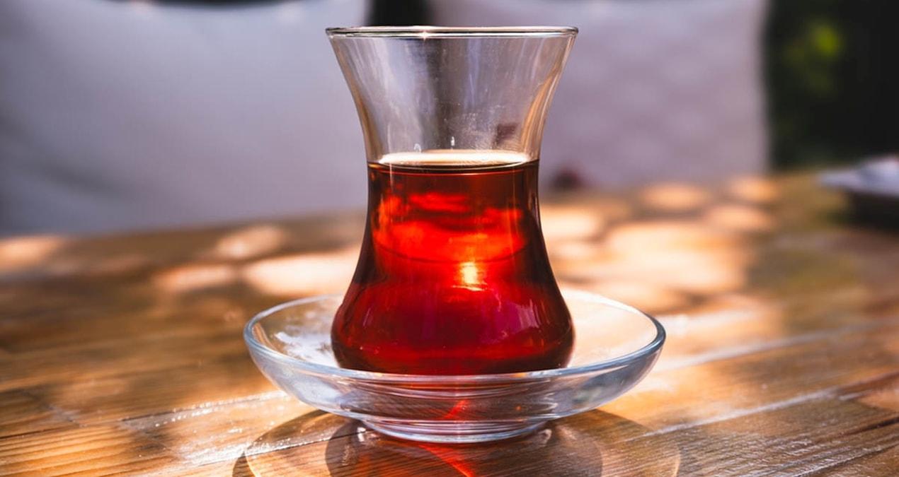 demlediginiz-cayin-zehre-donusmesinin-1-saat-sonrasindaki-sasirtici-sebepleri-HXQffObW.jpg
