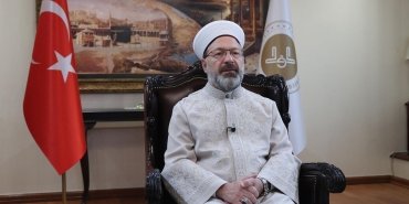 diyanet-isleri-baskani-erbas-zulumlerin-son-bulmasi-ancak-alimlerimizin-mucadelesiyle-mumkun-olacak-Dr44WbBZ.jpg