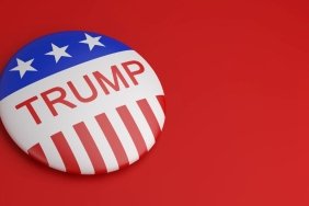 donald-trumpin-telefonundaki-gizemli-duvar-kagidi-skandalin-perde-arkasi-lOIDGIPO.jpg