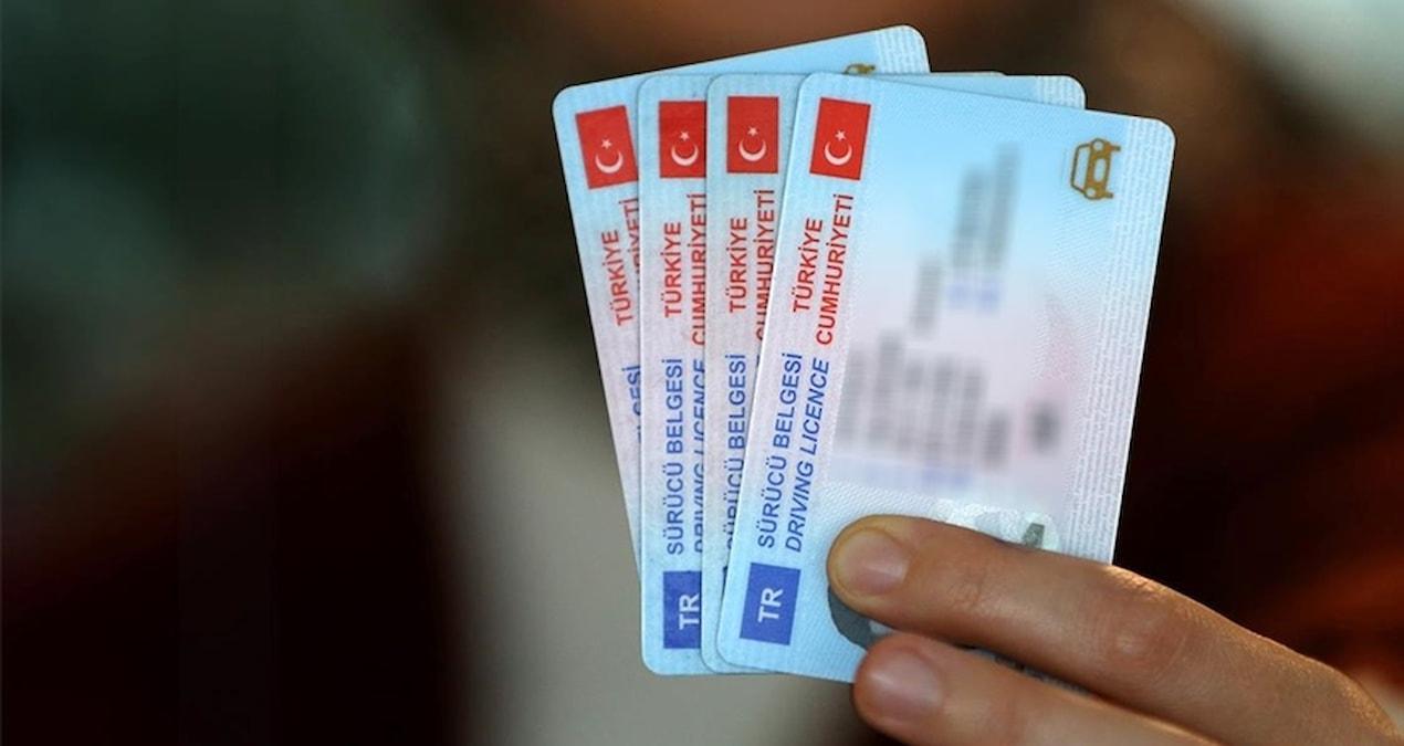 ehliyetini-yenilemeyenler-icin-cezalar-geliyor-6-milyon-surucu-tehlikede-fzHPg7XY.jpg