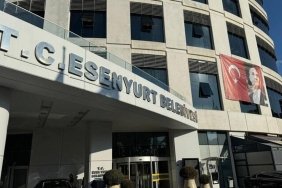 esenyurt-belediyesine-kayyum-atandi-ahmet-ozerin-yerine-getirilen-can-aksoy-goreve-basladi-Bubu3vsQ.jpg