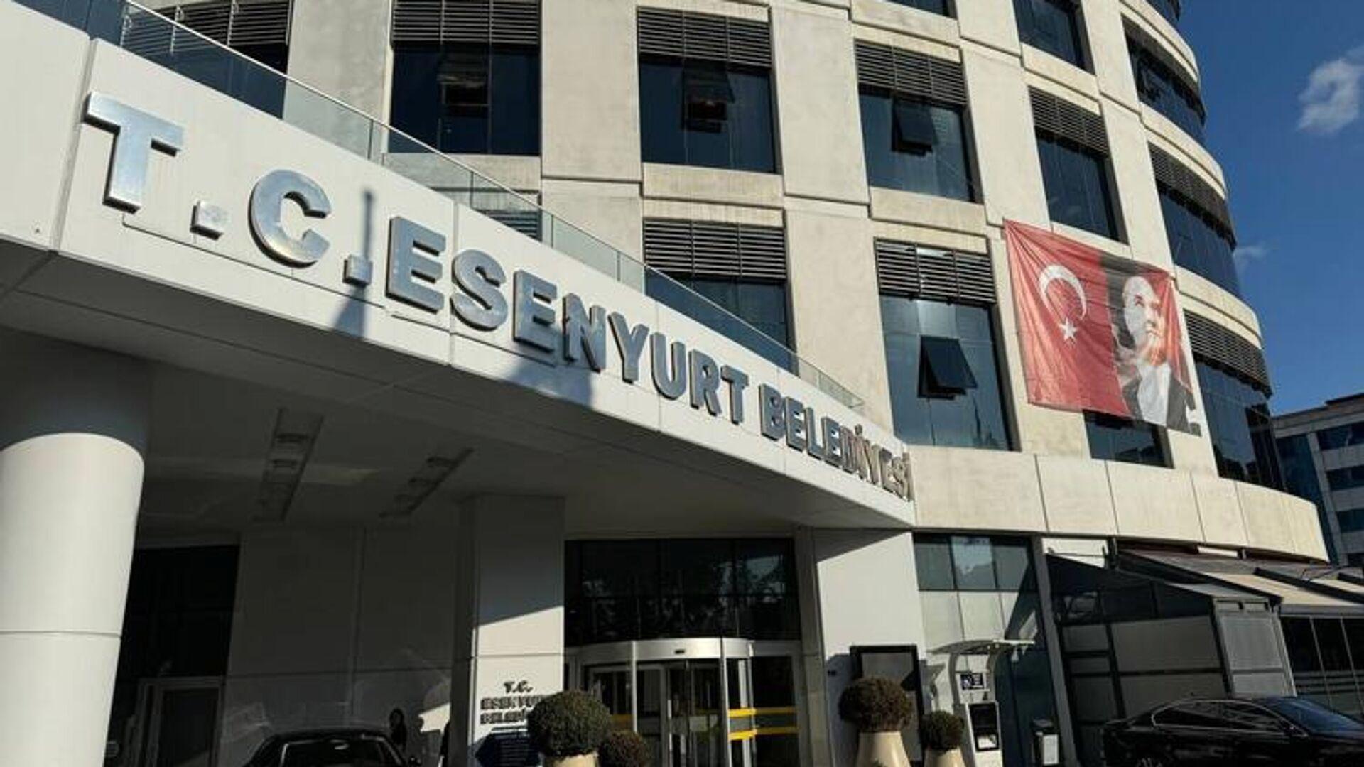 esenyurt-belediyesine-kayyum-atandi-ahmet-ozerin-yerine-getirilen-can-aksoy-goreve-basladi-Bubu3vsQ.jpg