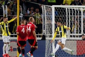 fenerbahce-manchester-macinda-sansi-kaybetti-jLqn64rh.jpg
