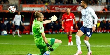 fenerbahce-twente-macinda-puani-tadicle-ile-kurtardi-bLCk32vO.jpg
