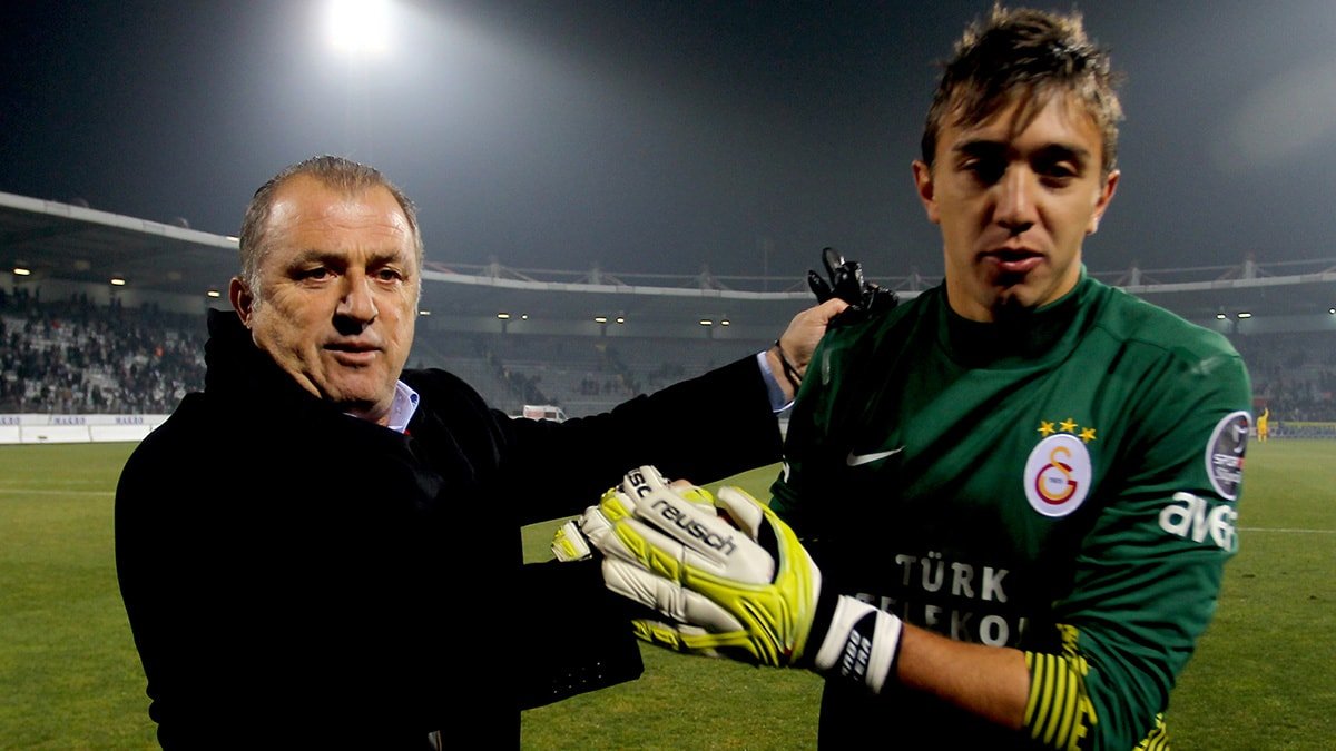 Galatasaray'da Muslera Dönemi Bitiyor: Yönetimden Şaşırtan Yeni Görev Teklifi