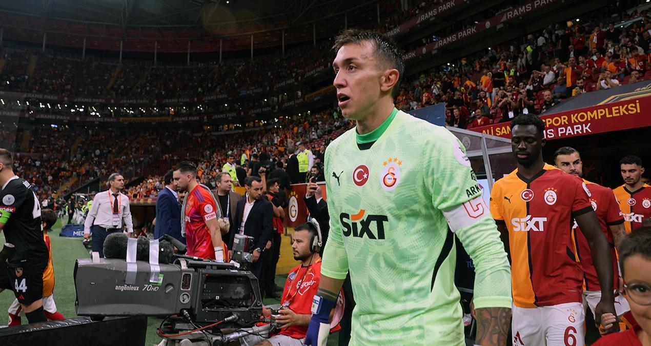 galatasarayda-muslera-donemi-bitiyor-yonetimden-sasirtan-yeni-gorev-teklifi-cVvxJY2E.jpg