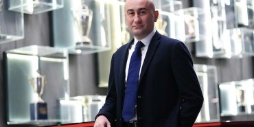 huseyin-yucelden-okan-buruka-sert-mesaj-hakemi-tehdit-edersen-yorumcuya-da-sira-gelebilir-9p36TH4u.jpg