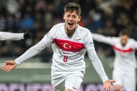 ispanya-arda-guler-hakkinda-ne-dusunuyor-ancelottiye-tepkiler-SBlJ9kld.jpg