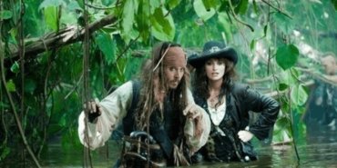 johnny-depp-ve-pen-lope-cruzun-buyulu-birlikteligi-day-drinker-sinemasinda-yeniden-hayat-buluyor-4yPTsQhs.jpg