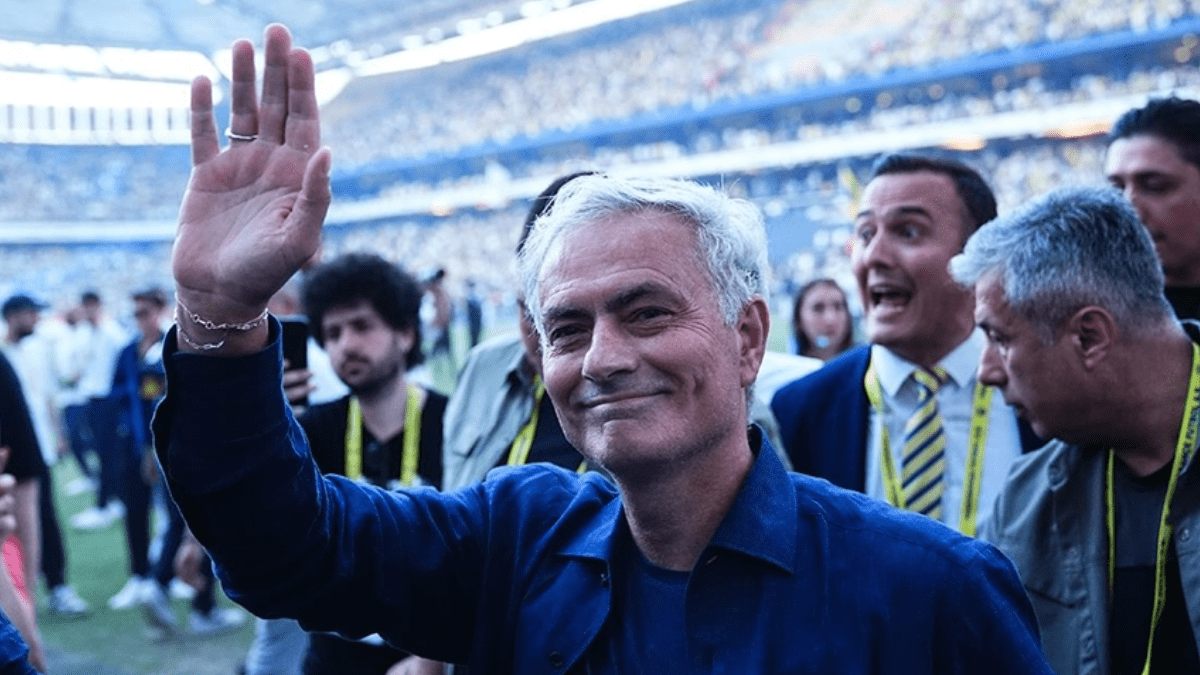 Jose Mourinho Türkiye'ye Geldiği İçin Pişman mı?