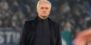 jose-mourinho-turkiyeye-geldigi-icin-pisman-mi-8V94nuCZ.jpg