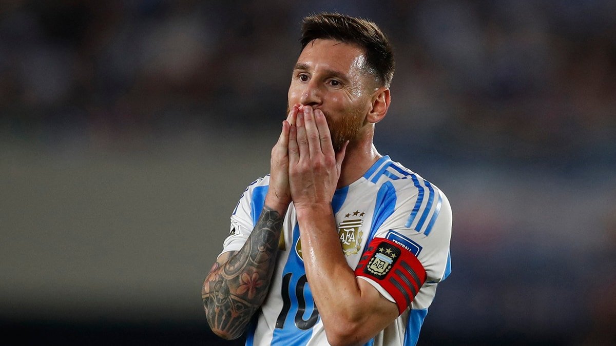 Messi'den Emeklilik Açıklaması: Ronaldo ile Rekor Ortaklığı