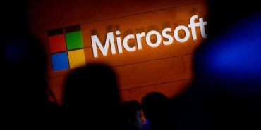 microsoftun-siradisi-plani-katlanabilir-telefon-hayali-gercek-olacak-mi-eTGP8zyL.jpg