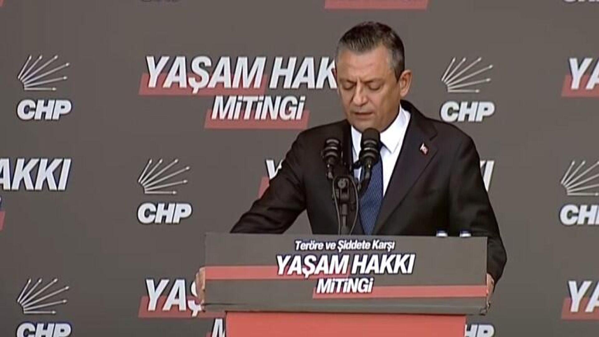 ozgur-ozel-biz-bu-ulkenin-birliginin-beraberliginin-teminati-olan-partiyiz-B5sSx8Gp.jpg