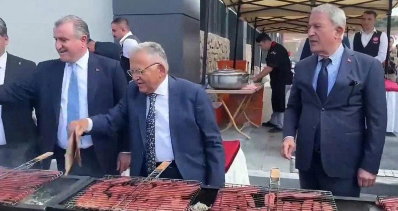 para-reklam-icin-gitti-sucuk-partisi-kacti-eglencenin-kacirilan-anlari-VMdvgi8p.jpg