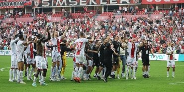 samsunsporun-59-yillik-rekor-sezonu-thomas-reis-ile-basariya-ulasma-hikayesi-WYQYzUiv.jpg