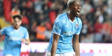 simon-banzanin-golleri-yetersiz-kaldi-trabzonspor-zirveden-uzaklasiyor-ffb3aEGH.jpg