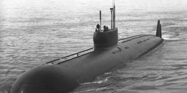 sovyet-k-222-denizaltisi-1958den-beri-hiz-rekorunu-kiran-gizemli-su-alti-canavari-nF5fPR94.jpg