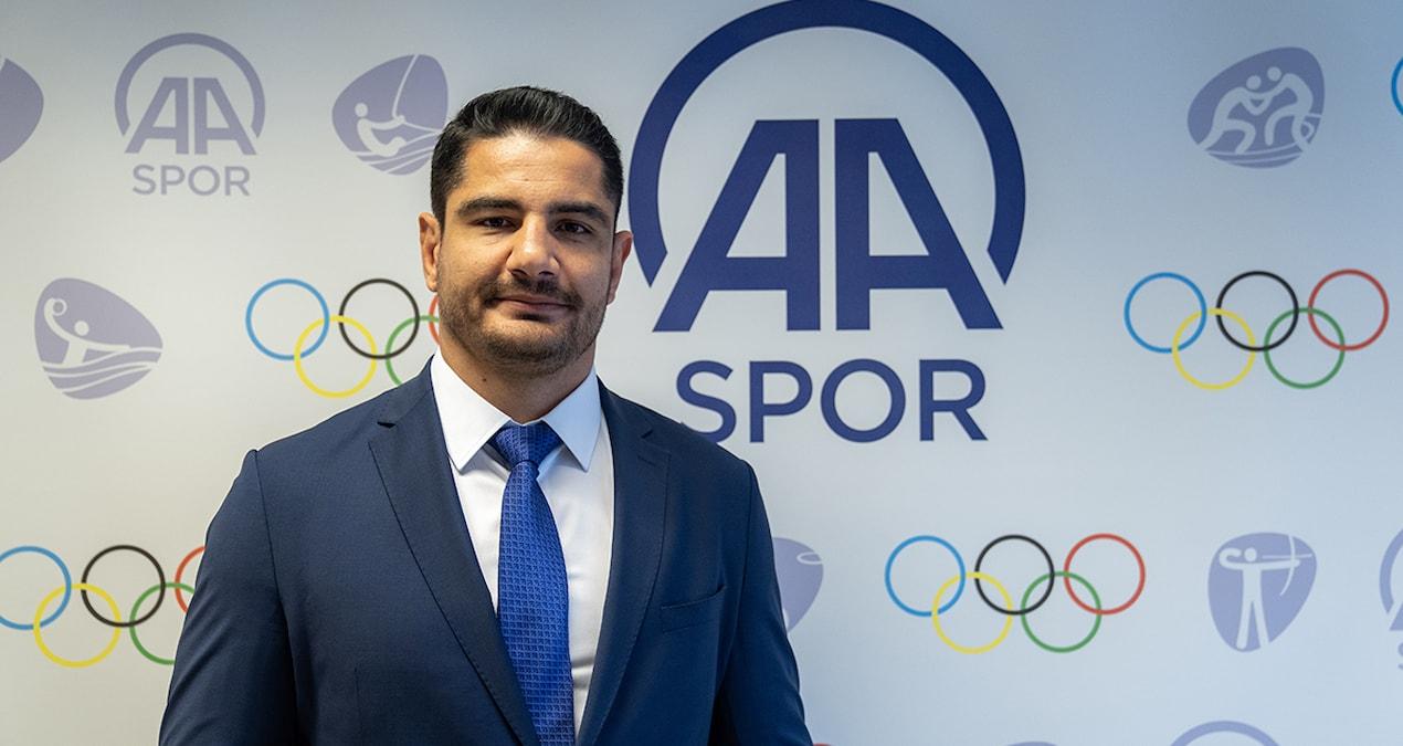 taha-akgul-gucten-cok-deneyimlerimi-paylasmak-istiyorum-gXAR2b3d.jpg