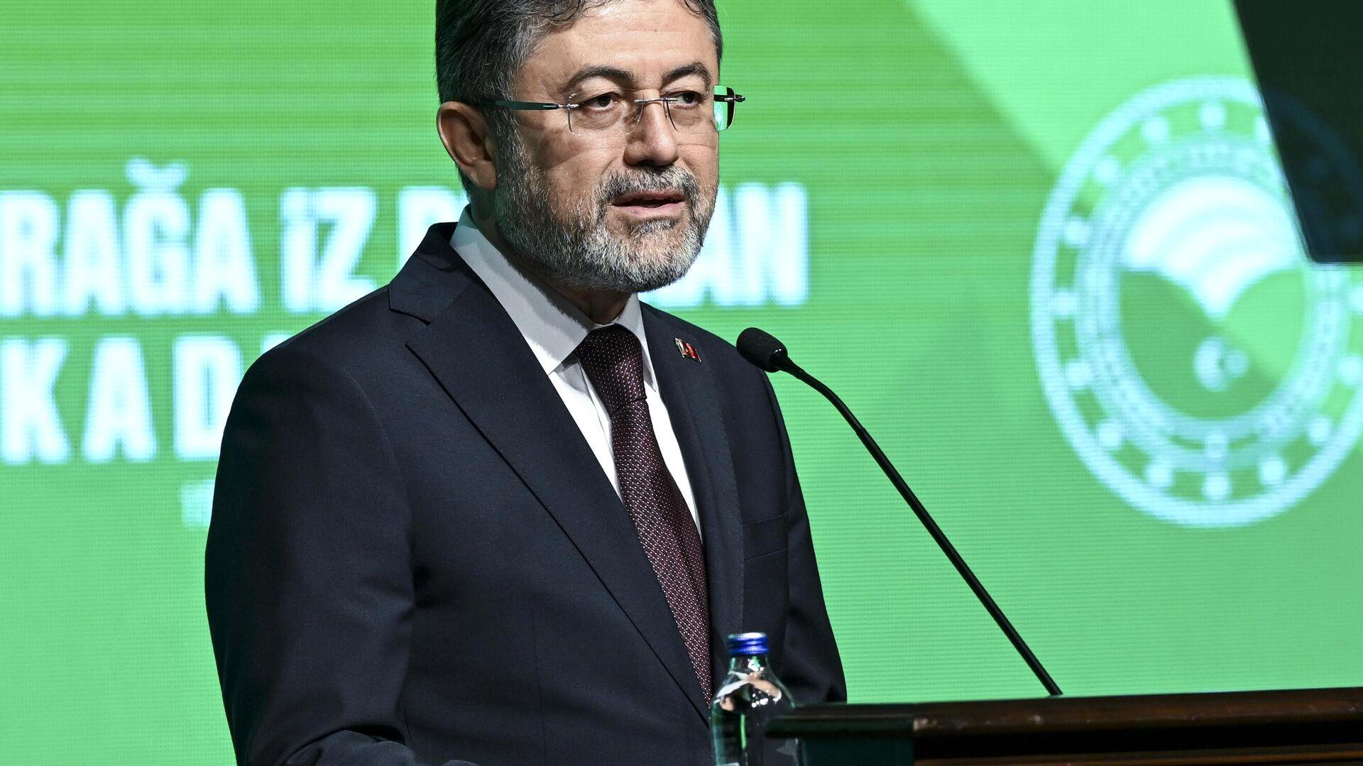 tarim-ve-orman-bakani-yumakli-kadin-ciftcilerimize-bircok-konuda-pozitif-ayrimcilik-yapiyoruz-chJM8OaT.jpg