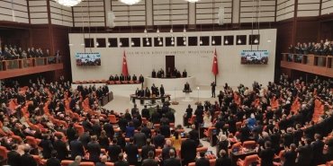 tbmmde-tusas-tezkeresi-kabul-edildi-kAb5eG8p.jpg