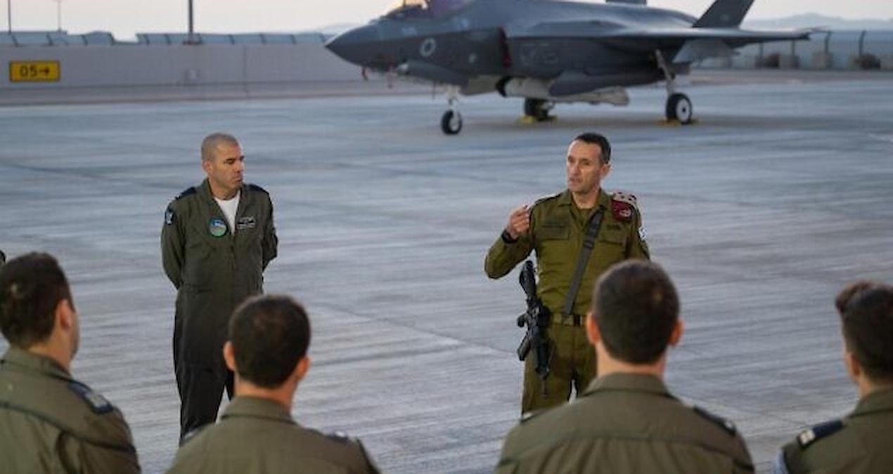uydu-goruntulerinde-sok-detaylar-iran-fuzelerinin-israil-ussunde-yarattigi-yikim-eBGVUlS6.jpg