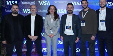 50-basvuru-icinden-secilen-5-fintech-vipeden-mezun-olmanin-gururunu-yasiyor-VAxB7em9.jpg