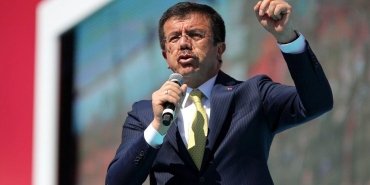 ak-partili-zeybekci-ahmet-ozerin-gorevden-uzaklastirilmasini-degerlendirdi-niye-ciyak-ciyak-bagiriyorsunuz-lwnwq7pO.jpg