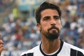 alman-futbolcunun-ancelotti-ile-unutulmaz-anisi-basta-saka-gibi-gelmisti-naRAiADz.jpg