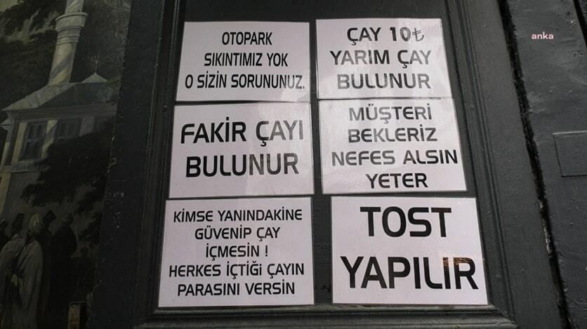 İstanbul'da Askıda Çay Uygulaması Başladı