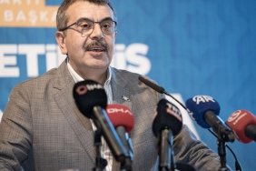 bakan-tekin-dunya-capinda-ses-getirecek-sanatcilarin-yetisme-surecinde-bizim-sorumlulugumuz-oldugununfarkindayiz-TVkLWkql.jpg