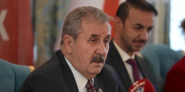 bbp-genel-baskani-destici-bahceliye-seslendi-ayni-yilanlara-ayni-deliklerden-bir-kez-daha-isirilmayalim-JZuURREG.jpg