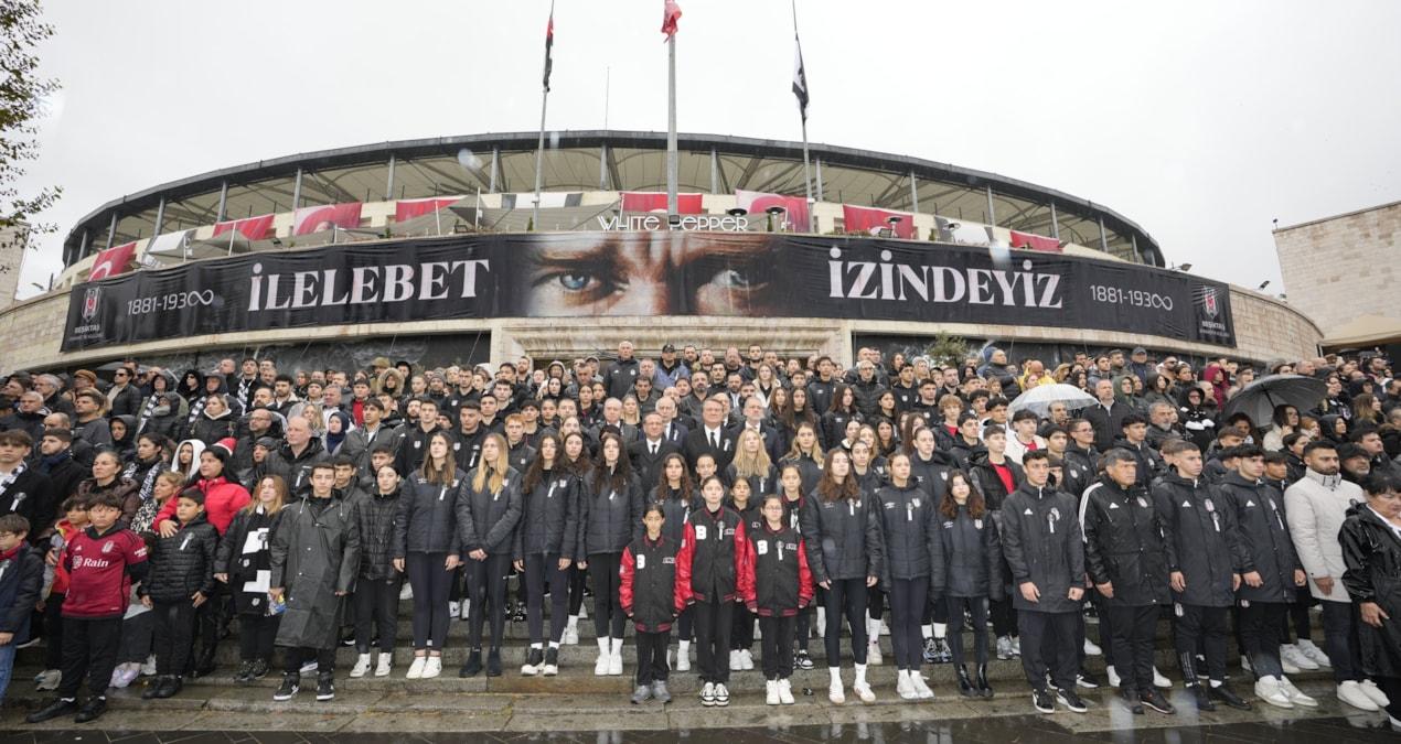 besiktas-ataturku-dolmabahcede-unutmadi-L1Fu5FgA.jpg
