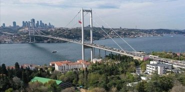 bogazin-kirmizi-yalisi-32-milyon-dolara-satildi-ixQV8bhR.jpg