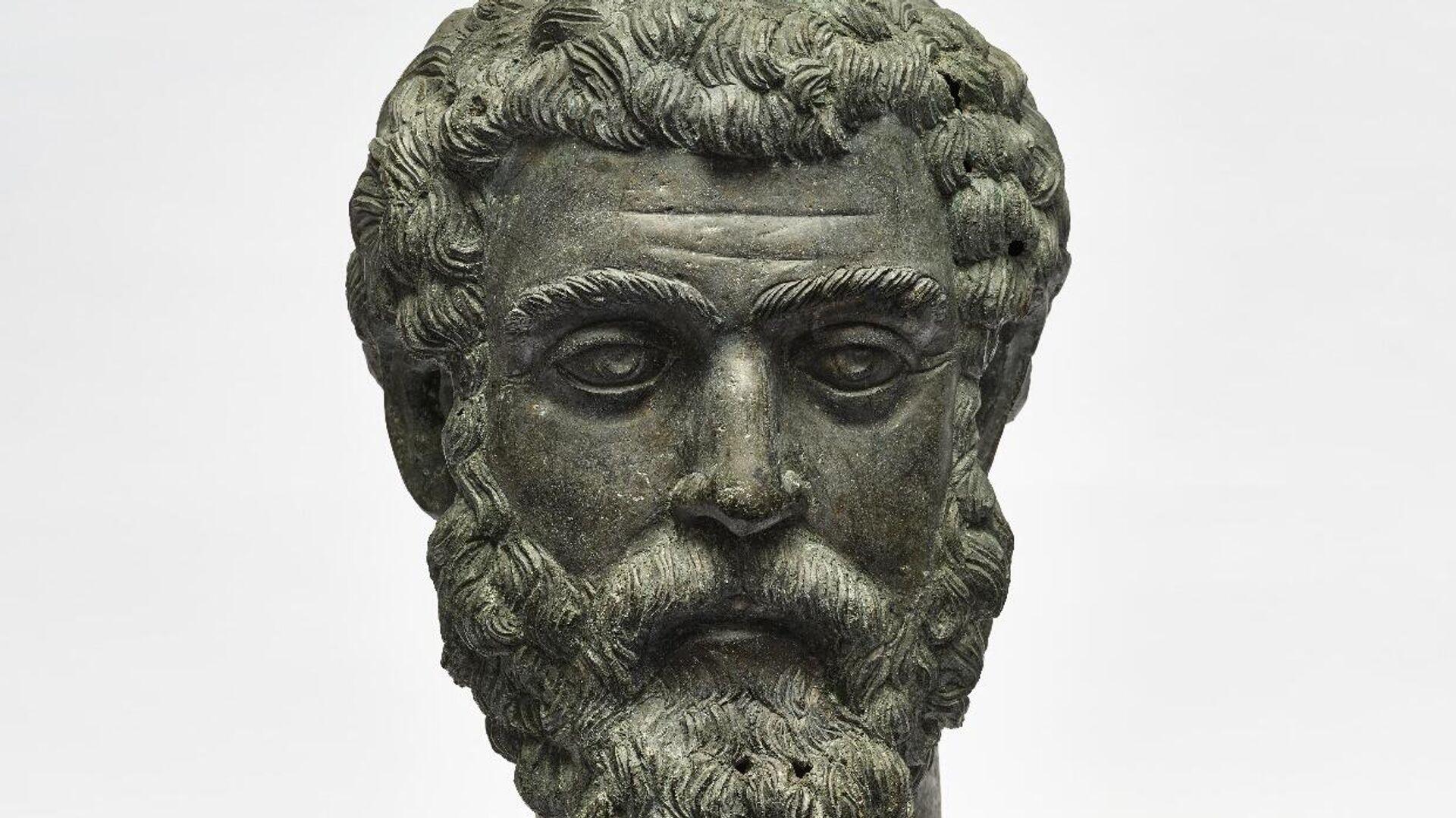 burdurdan-60-yil-once-kacirilan-roma-imparatoru-septimius-severus-heykel-basi-evine-donuyor-mOK5LvOB.jpg