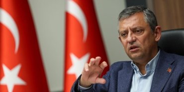 chp-lideri-ozgur-ozel-ekrem-bey-ile-kardesimden-ileri-bir-diyalogum-var-m61rWPU5.jpg