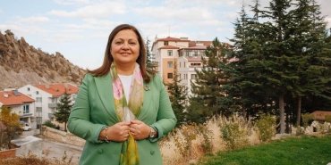 chpnin-esenyurt-mitingine-katilmayan-baskan-burcu-koksal-nerede-ne-zaman-olacagimi-baskalari-degil-ben-bilirim-3nSRUXmw.jpg