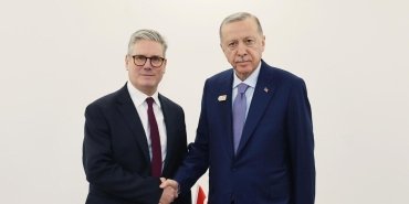 cumhurbaskani-erdogan-bakude-ingiltere-basbakani-starmeri-kabul-etti-VCQyj8u1.jpg