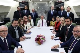 cumhurbaskani-erdoganin-ulke-ziyaretleri-sonrasi-gazetecilere-yanitlari-GWE7F16N.jpg