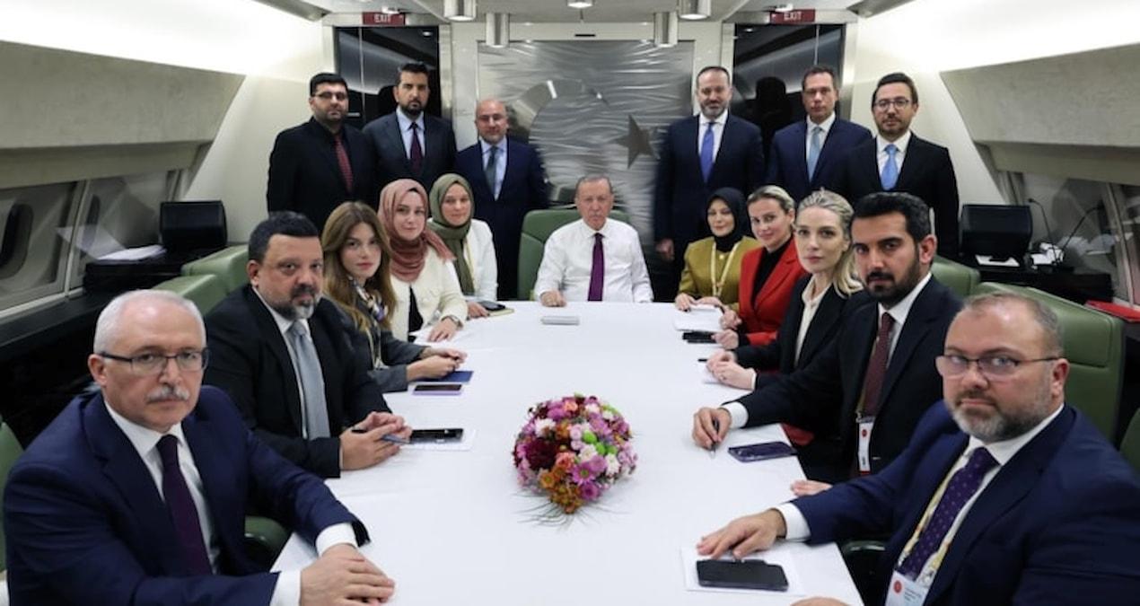 cumhurbaskani-erdoganin-ulke-ziyaretleri-sonrasi-gazetecilere-yanitlari-GWE7F16N.jpg