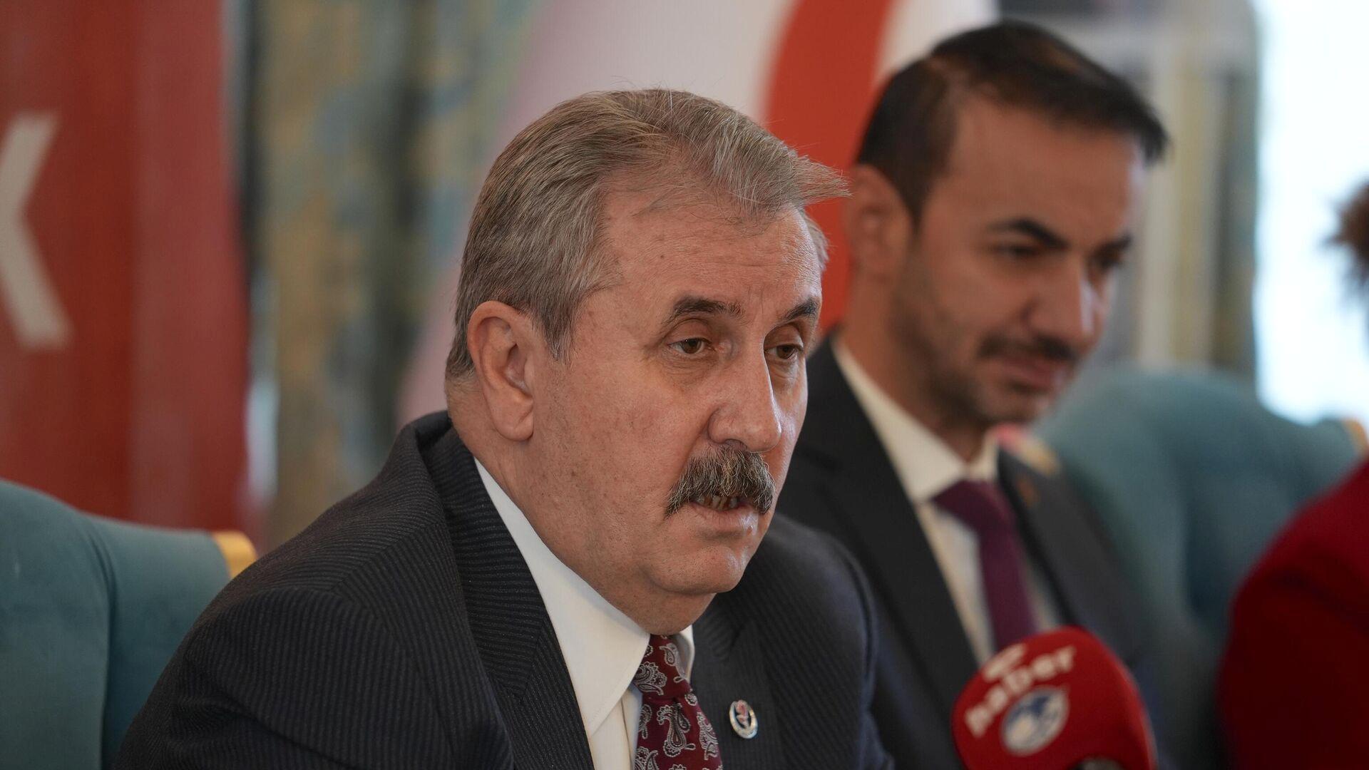 destici-kayyum-uygulamasini-dogru-ve-yerinde-bir-uygulama-olarak-goruyoruz-SuEc7l97.jpg