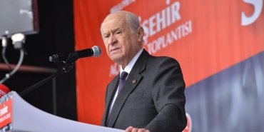 devlet-bahceli-meydaninin-adi-degisti-mhpden-d-harfine-bile-dokunulmasi-halinde-olacaklardan-mesul-degiliz-mesaji-A9kThpME.jpg