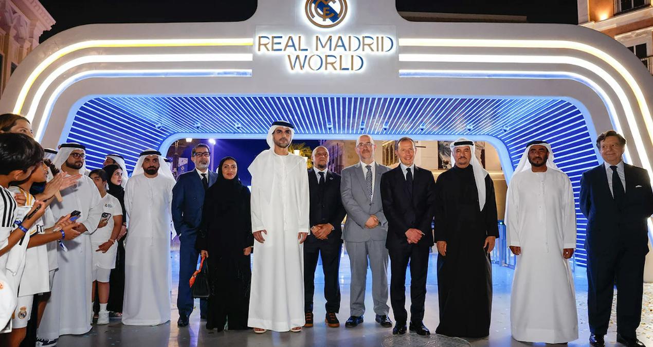 dunyada-bir-ilk-real-madrid-dubaide-kapilarini-acti-Wh1GQiES.jpg