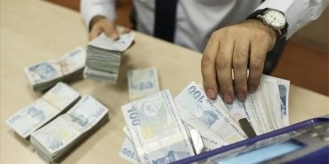ev-sahibi-olmayi-dusunenler-icin-onemli-ipuclari-konut-kredisi-alirken-nelere-dikkat-etmelisiniz-uR9qYT9L.jpg