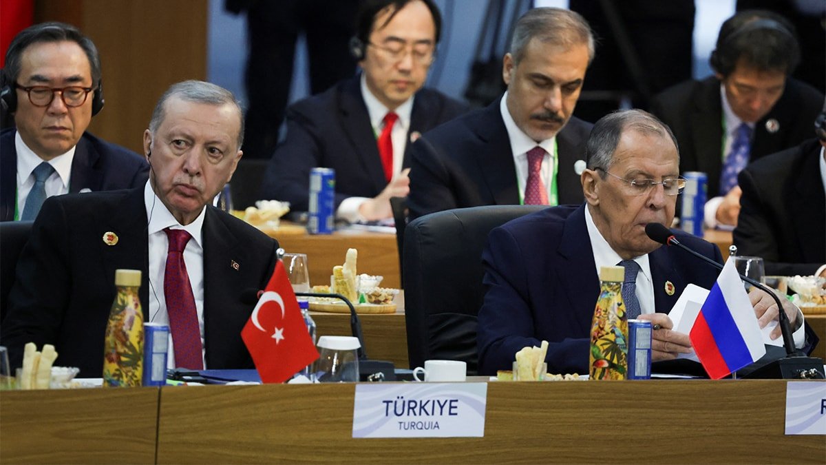 G20 Zirvesi'nde Doğu, Batı'nın Önünde: Aile Fotoğrafının Anlamı