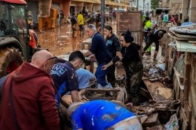 ispanyada-korkunc-felaket-95-ceset-ortaya-cikti-sxNzrUDC.jpg