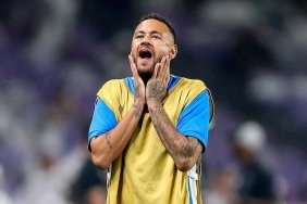 koklu-kulupten-neymara-sert-mesaj-burasi-revir-degil-puSSDFCB.jpg